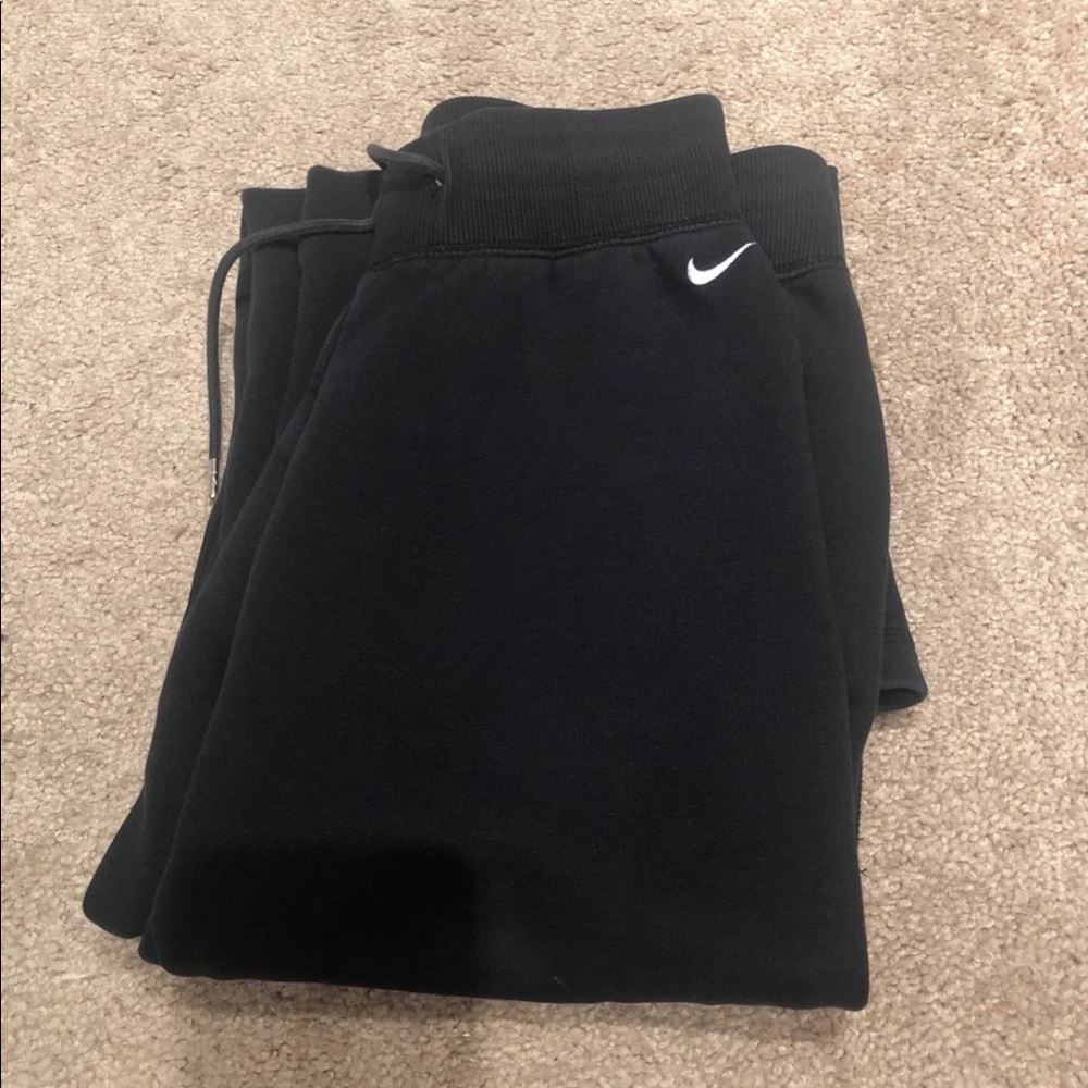 Black Nike Sweatpants